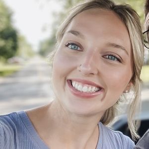 Meet your Posher, Nikki